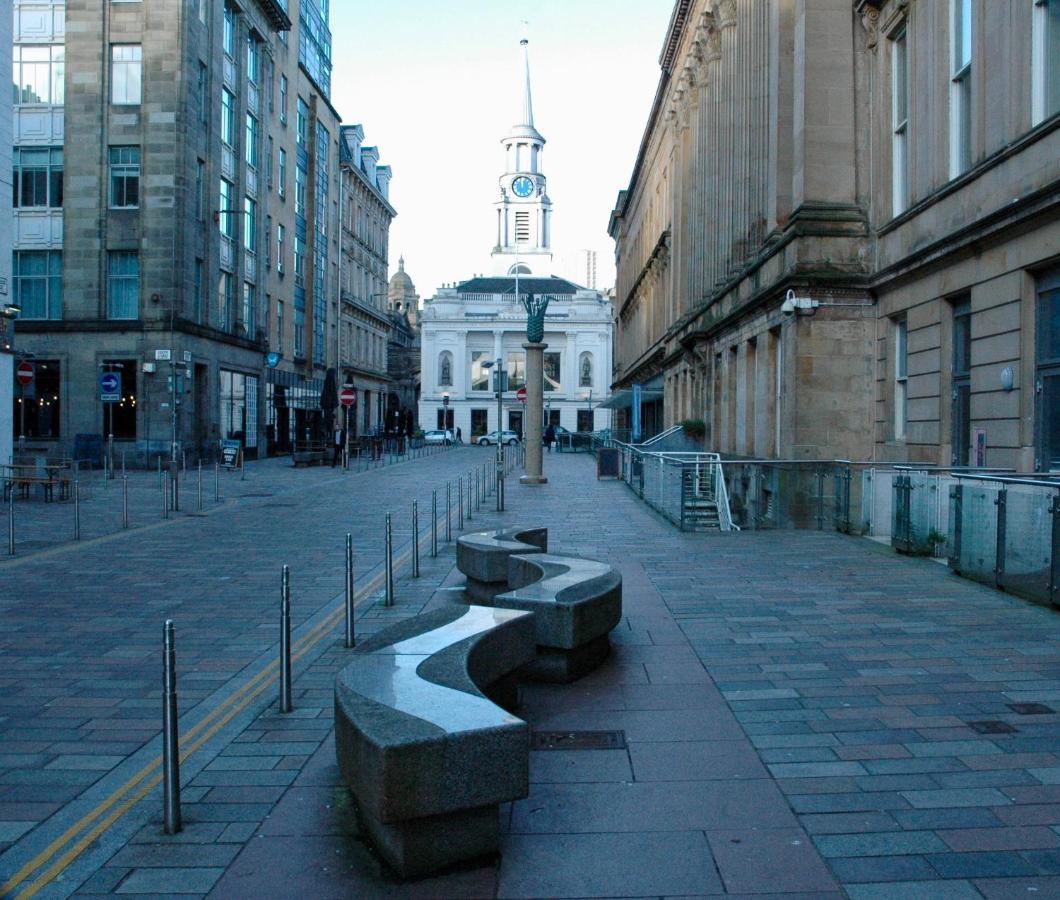 Fabulous Stylish Flat In Merchant City & Free Secure Parking Glasgow Dış mekan fotoğraf