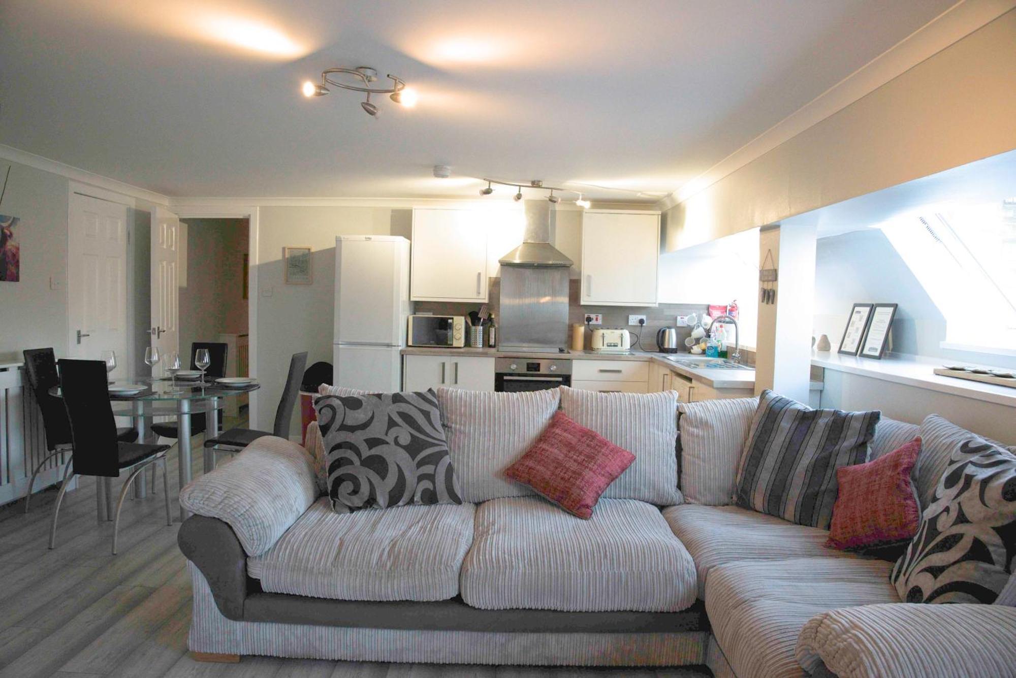 Fabulous Stylish Flat In Merchant City & Free Secure Parking Glasgow Dış mekan fotoğraf